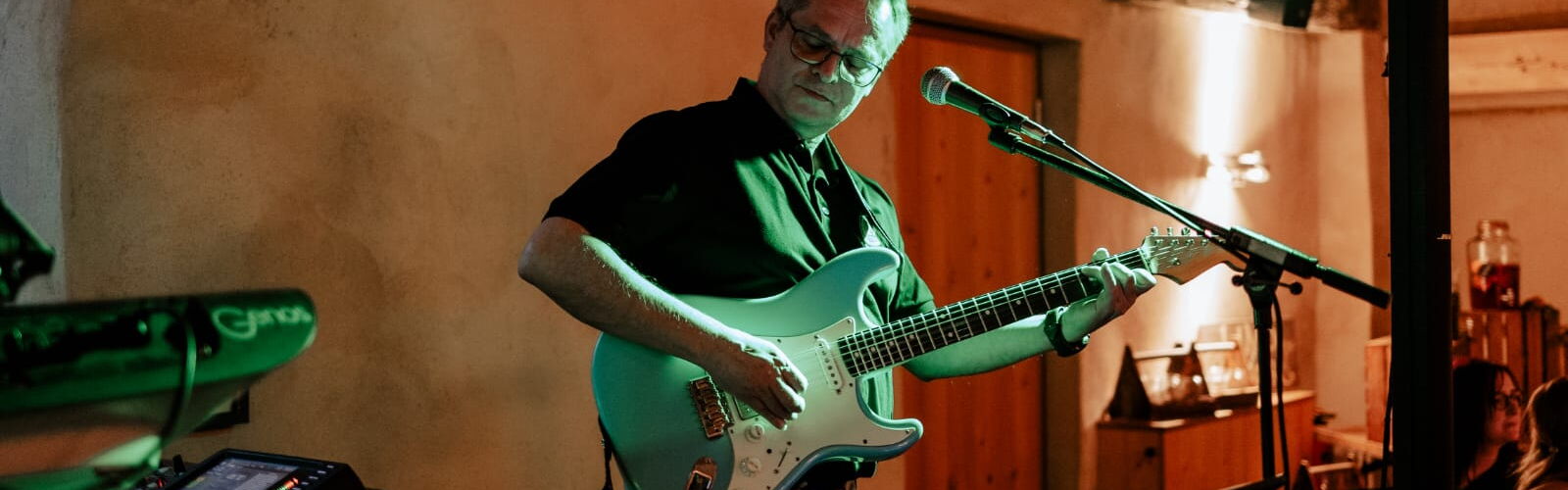 Gitarre: Markus Schnagl